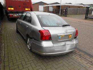 Toyota Avensis t4 2.2 d4d picture 4