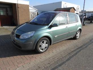 Renault Scenic 1.9dci picture 1