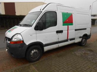 Renault Master 2.5dci picture 2