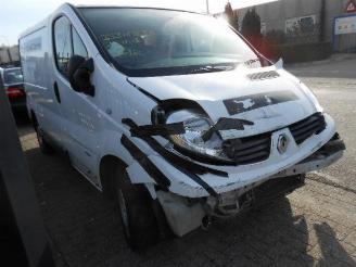 Renault Trafic 2.0dci picture 1