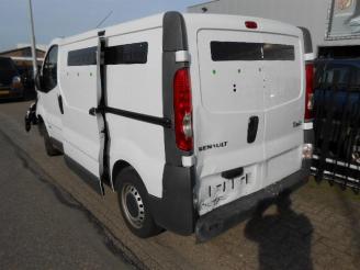 Renault Trafic 2.0dci picture 3