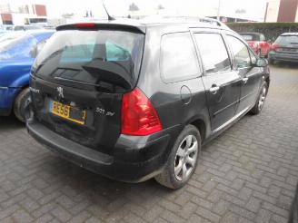 Peugeot 307 1.6hdi picture 6