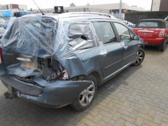 Peugeot 307 2.0 hdi picture 4
