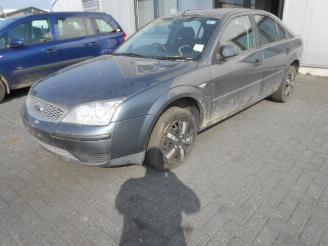 Ford Mondeo 1.8i picture 1
