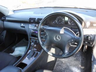 Mercedes C-klasse c200 cdi picture 5