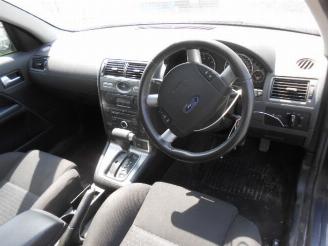 Ford Mondeo 2.0 i automaat picture 5
