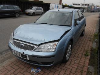 Ford Mondeo 1.8i picture 2