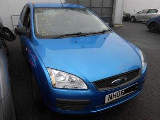 Ford Focus 1.8i picture 2