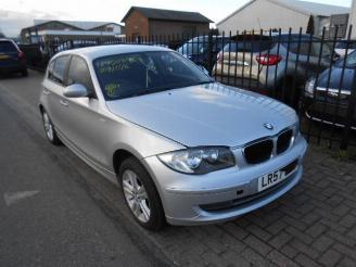 BMW 1-serie 118d picture 1