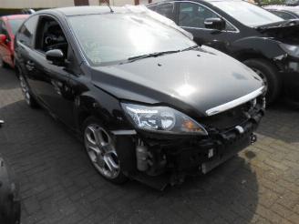 Ford Focus 1.8i picture 1