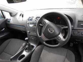Toyota Avensis  picture 5
