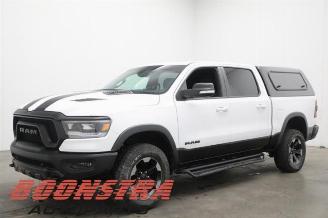 Uttjänta bilar auto Dodge Ram 5.7 Hemi V8 4x4 Pick-up  Benzine 5.654cc 295kW (401pk) 4x4 2012-09  EZH 2020/6