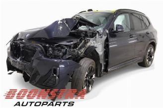 damaged passenger cars BMW iX3 iX3, SUV, 2020 80 kWh 2022/6