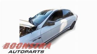 Voiture accidenté Mercedes E-klasse E-Klasse AMG (W212), Sedan, 2009 / 2016 5.5 E-63 S AMG V8 32V 4-Matic 2013/10