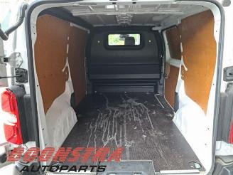 Peugeot Expert Expert (V1/VA/VB/VE/VF/VT/VY), Van, 2016 1.5 BlueHDi 120 picture 16
