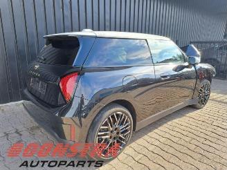 Mini Mini Mini Electric (J01), Hatchback 3-drs, 2023 Cooper E 40.7 kWh picture 3