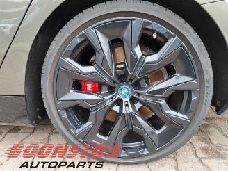 BMW 5-serie 5 serie Touring (G61), Combi, 2024 550e xDrive 3.0 picture 21