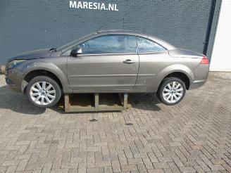 Coche siniestrado Ford Focus Focus 2 C+C, Cabrio, 2006 / 2010 2.0 16V 2008/5