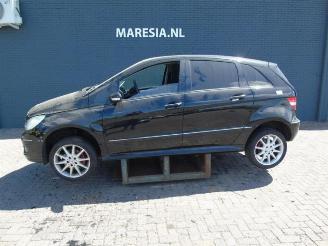 Damaged car Mercedes B-klasse B (W245), Hatchback, 2005 / 2011 2.0 B-200 16V Turbo 2006/6