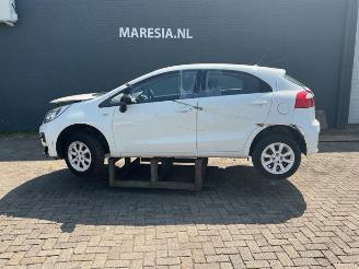 Kia Rio Rio III (UB), Hatchback, 2011 / 2017 1.2 CVVT 16V picture 2