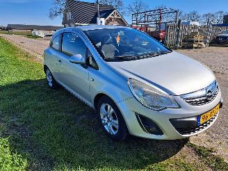 Opel Corsa D 1.3 cdti picture 2