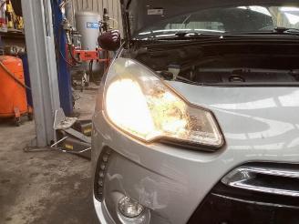 Citroën DS3 DS3 (SA), Hatchback, 2009 / 2015 1.4 16V VTi picture 14
