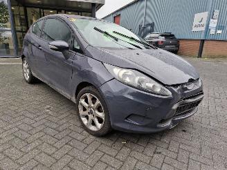 Ford Fiesta 1.25 Ghia picture 3