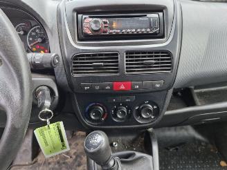 Fiat Doblo 1.4 T-Jet 16V Natural Power Bestel   1,368cc 88kW (120pk) FWD 2010-06 (263AXG1; 263WXG1) 198A4000 picture 11