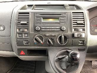 Volkswagen Transporter 2.5 TDI picture 15