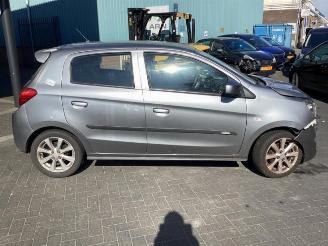 Mitsubishi Space-star Space Star (A0), Hatchback, 2012 1.0 12V picture 4