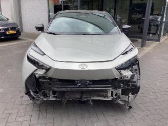 Toyota C-HR C-HR (X2,H2), SUV, 2023 2.0 16V Hybrid 200 picture 2