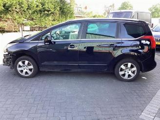 Peugeot 5008 5008 I (0A/0E), MPV, 2009 / 2017 1.6 THP 16V picture 8