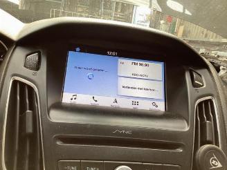 Ford Focus Focus 3 Wagon, Combi, 2010 / 2020 1.0 Ti-VCT EcoBoost 12V 125 picture 12