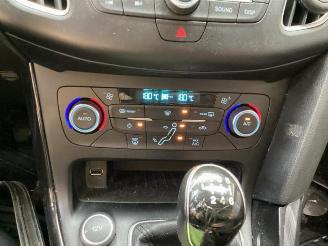 Ford Focus Focus 3 Wagon, Combi, 2010 / 2020 1.0 Ti-VCT EcoBoost 12V 125 picture 13