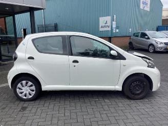 Toyota Aygo Aygo (B10), Hatchback, 2005 / 2014 1.0 12V VVT-i picture 4