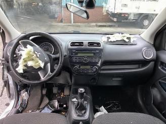 Mitsubishi Space-star Space Star (A0), Hatchback, 2012 1.0 12V picture 9