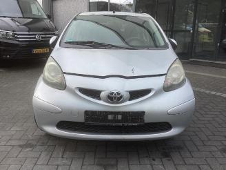 Toyota Aygo Aygo (B10), Hatchback, 2005 / 2014 1.0 12V VVT-i picture 2