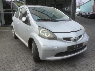 Toyota Aygo Aygo (B10), Hatchback, 2005 / 2014 1.0 12V VVT-i picture 3