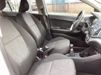 Kia Picanto Picanto (TA), Hatchback, 2011 / 2017 1.0 12V picture 10