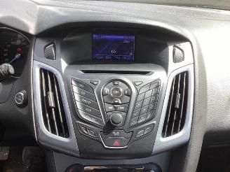Ford Focus Focus 3 Wagon, Combi, 2010 / 2020 1.0 Ti-VCT EcoBoost 12V 125 picture 12
