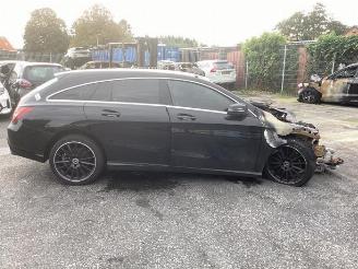 Mercedes Cla-klasse CLA Shooting Brake (117.9), Combi, 2015 / 2019 1.6 CLA-180 16V picture 4