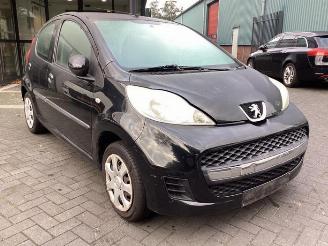 Peugeot 107 107, Hatchback, 2005 / 2014 1.0 12V picture 3