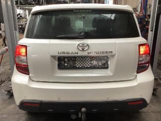 Toyota Urban Cruiser Urban Cruiser, SUV, 2009 / 2016 1.33 Dual VVT-I 16V 2WD picture 11