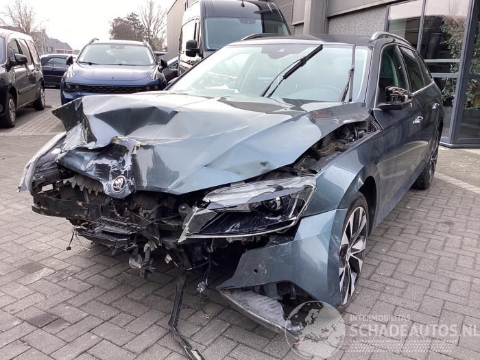 Skoda Superb Superb Combi (3V5), Combi, 2015 / 2024 1.6 TDI