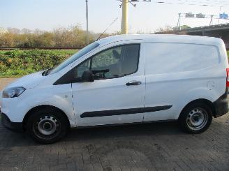  Ford Courier  2017/1