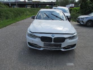 Salvage car BMW 3-serie  2015/1
