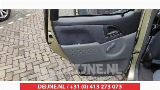 Toyota Yaris-verso  picture 11