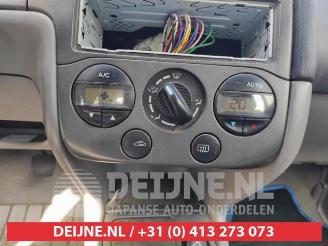 Nissan Primera Primera (P11), Hatchback, 1996 / 2002 1.8 16V picture 16