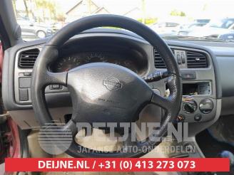 Nissan Primera Primera (P11), Hatchback, 1996 / 2002 1.8 16V picture 14