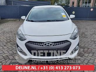 Hyundai I-30 i30 (GDHB5), Hatchback, 2011 1.6 CRDi Blue Drive 16V VGT picture 2